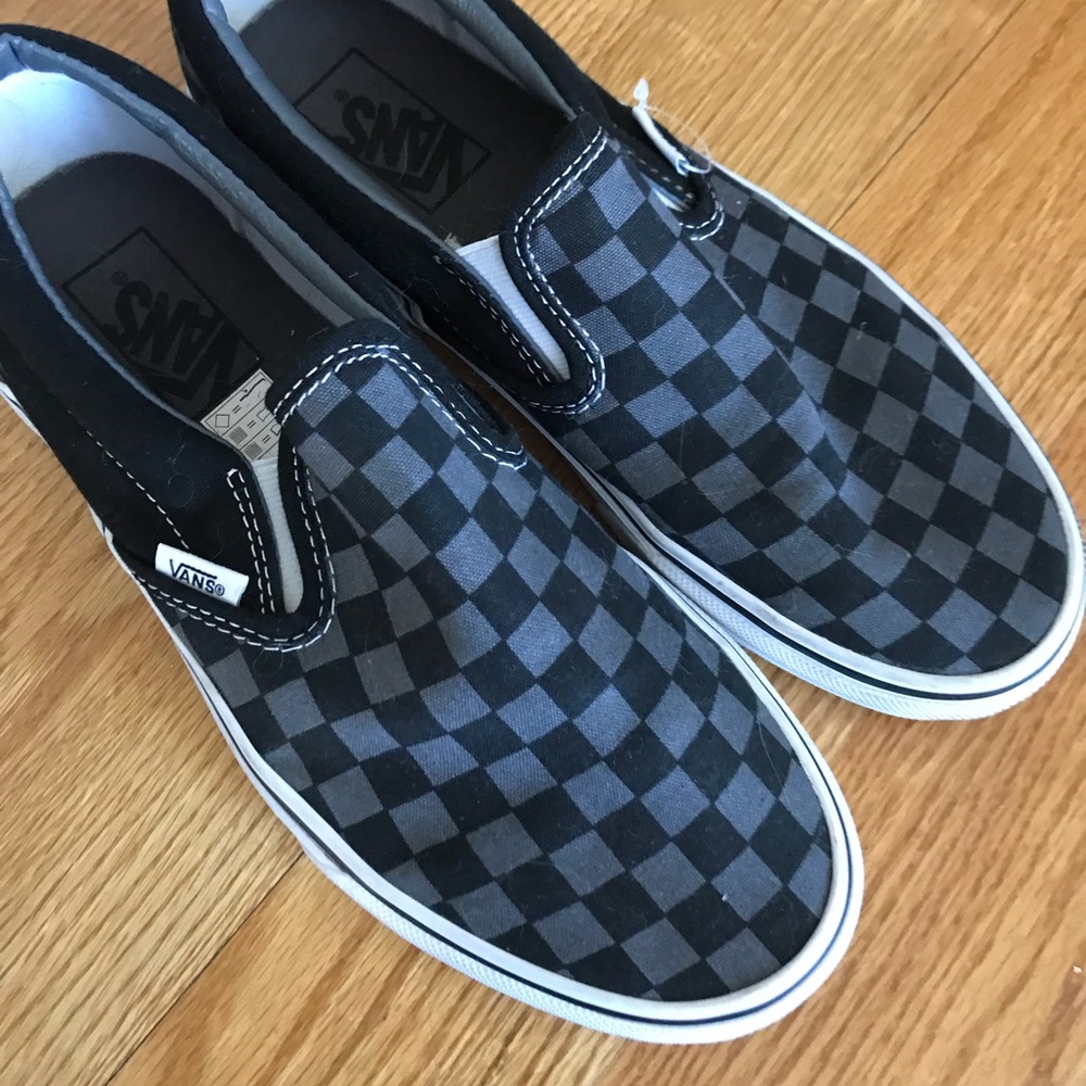 Vans grey and black checkered, men’s size 7
